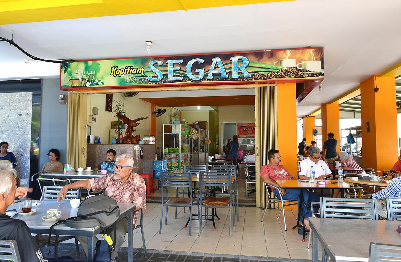 Fresh One Hotel Batam Extérieur photo